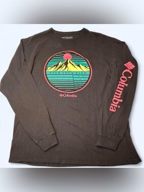 Colombia Mens Long Sleeve Black Crewneck Shirt Find Your Path Mountain Circle L